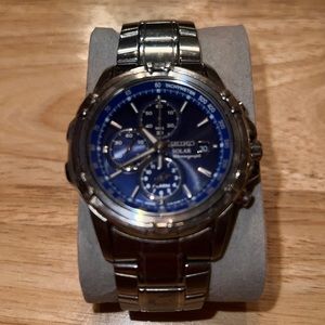 Seiko solar blue dial SS mens watch